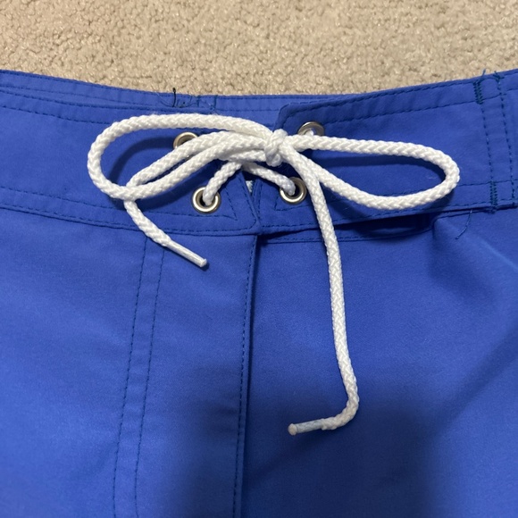 Women’s Point Connection swim shorts size 9/10 - Picture 2 of 4